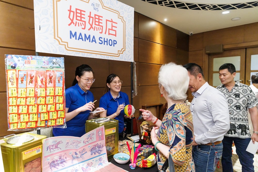 Booth displaying an array of knick knacks used in reminiscence therapy