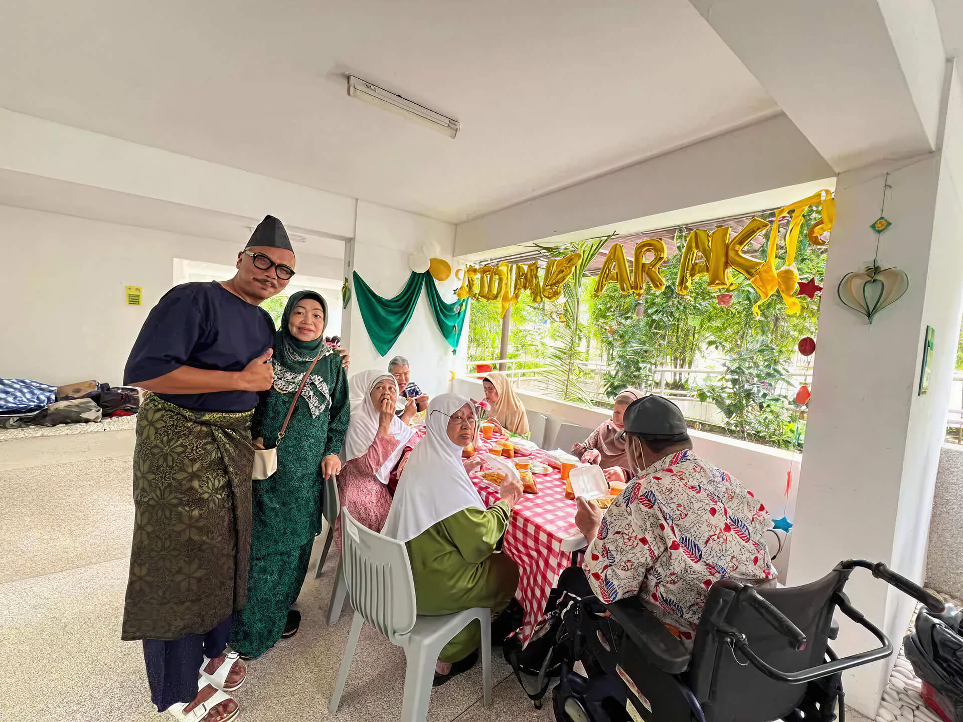 Meet the Volunteer Bringing Back the Kampung Spirit in Geylang East