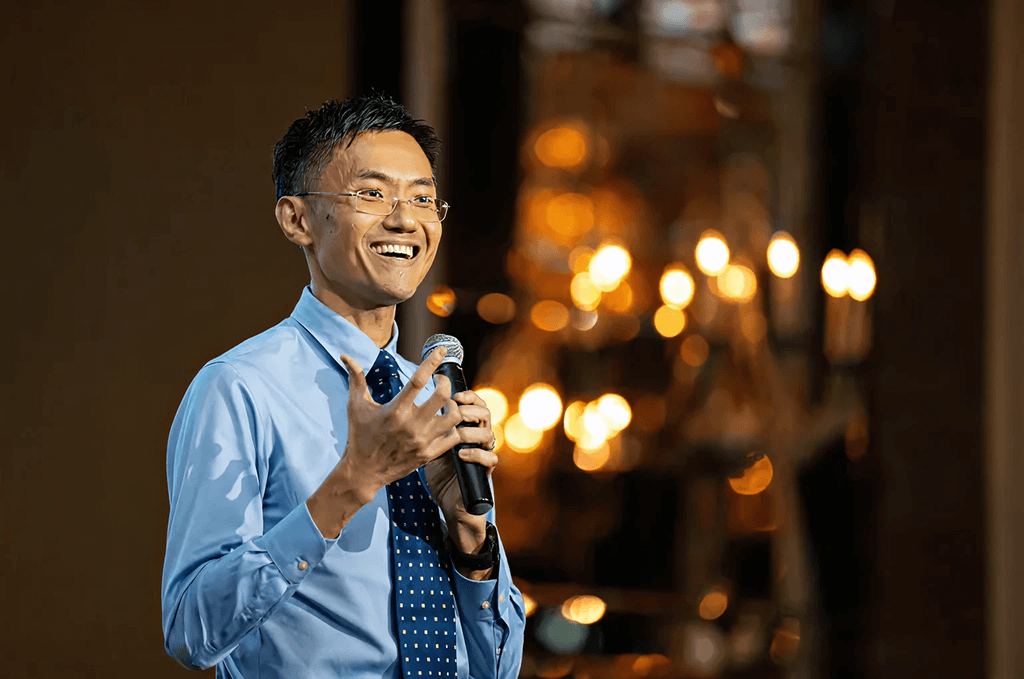 In his speech, MWS Board of Governance Chairperson, Eugene Toh, encouraged donors to go beyond giving dollars, emphasising the value of personal interactions, such as volunteering to spend time with beneficiaries